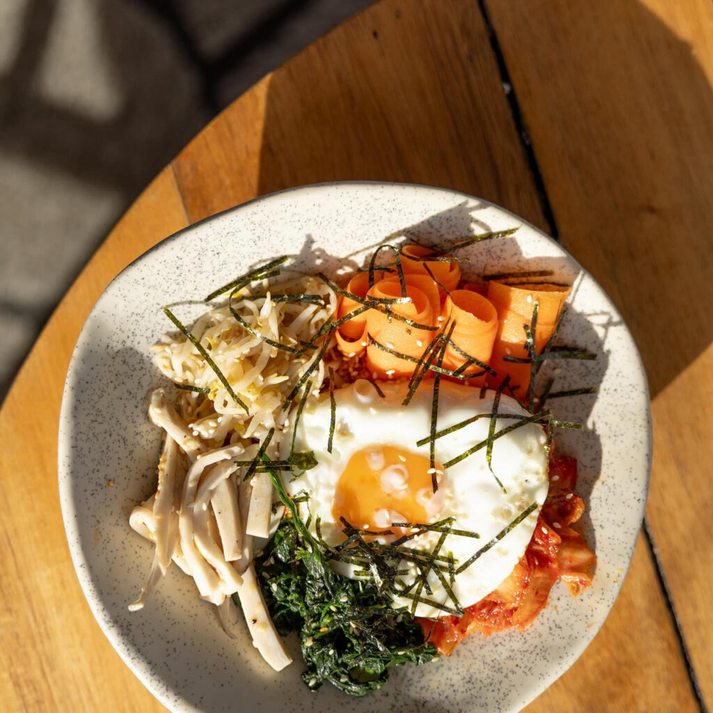 [image] - 6181946