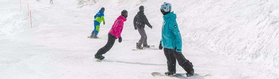 Skiing & Snowboarding Group Lessons Niseko - 07.2