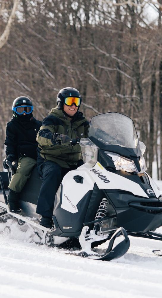 Snowmobiling - Niseko 01.1